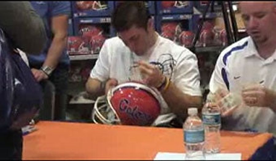 Tim Tebow's Signature Will Save Our Economy