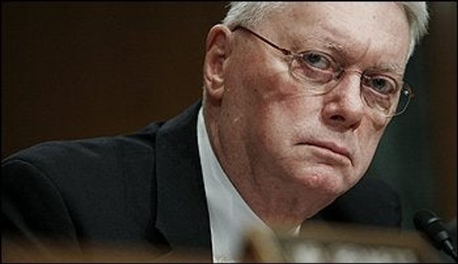 Jim Bunning Gives Reporter The Finger