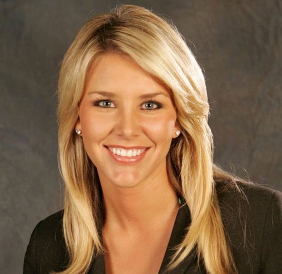 FSN&#39;s Charissa Thompson Gave Some Interesting Twitter Commentary About Last Night&#39;s SOTU