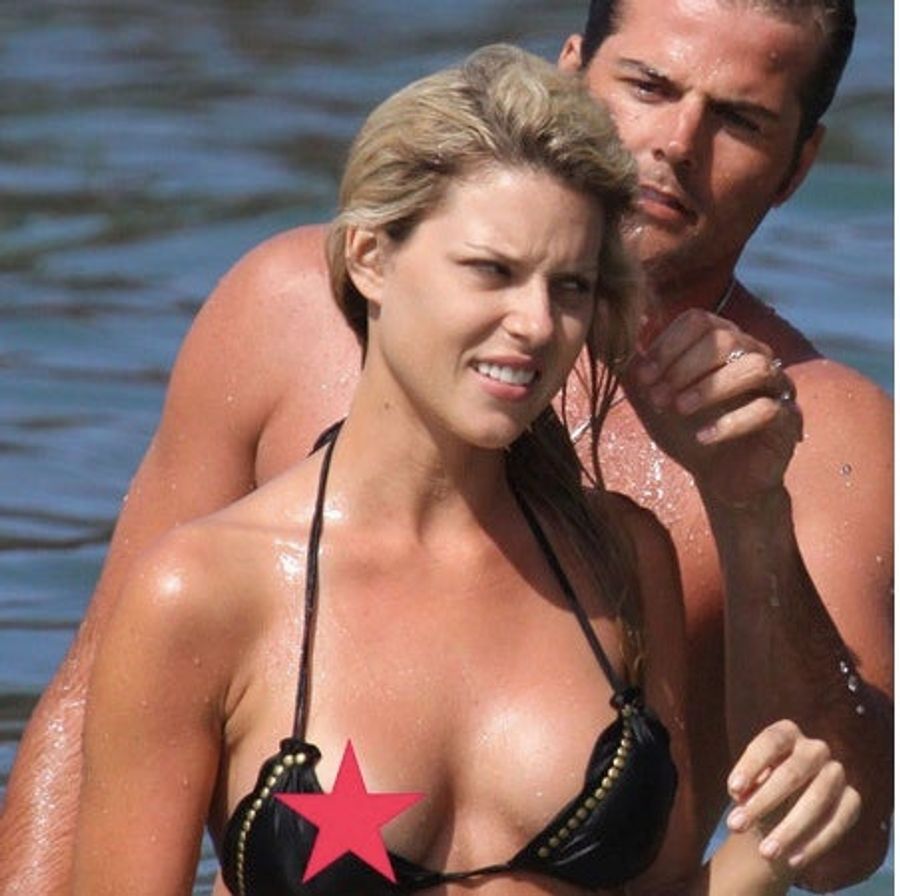 Today In TMZish Sports: Kyle Boller Involved In Nip-Slip Drive-By, Woods Is A Sex Addict And Snowboarder Rage