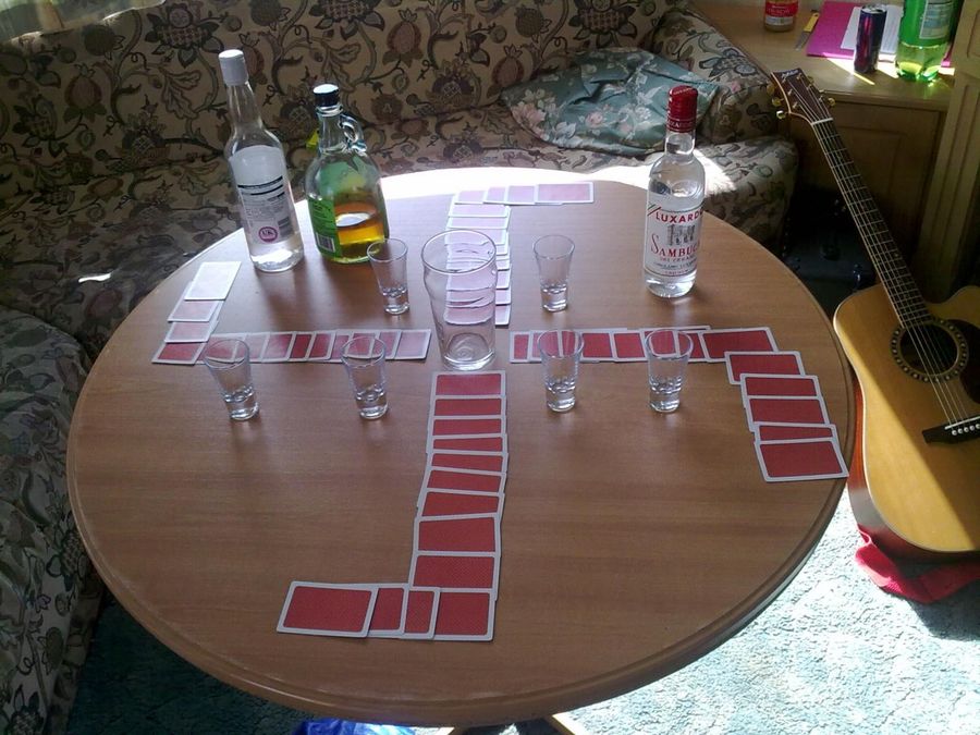 Hitler: The Drinking Game! Your Divisional Jamboroo