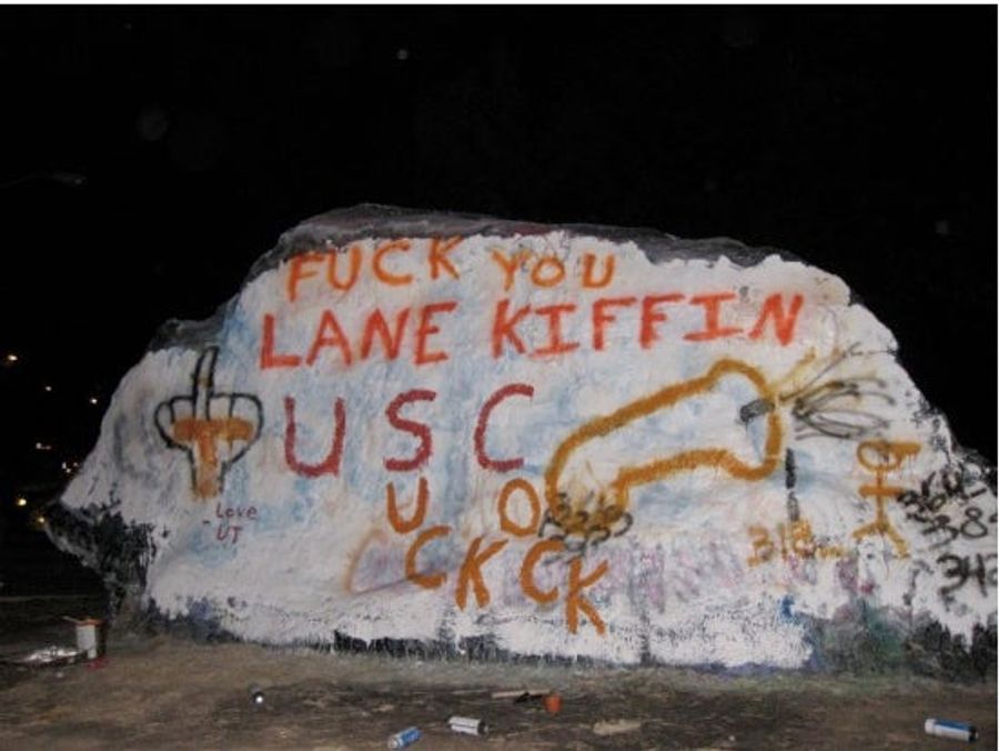UT FANS NOW ATTACKING DEFENSELESS ROCK (BURNING MATTRESS UPDATE)