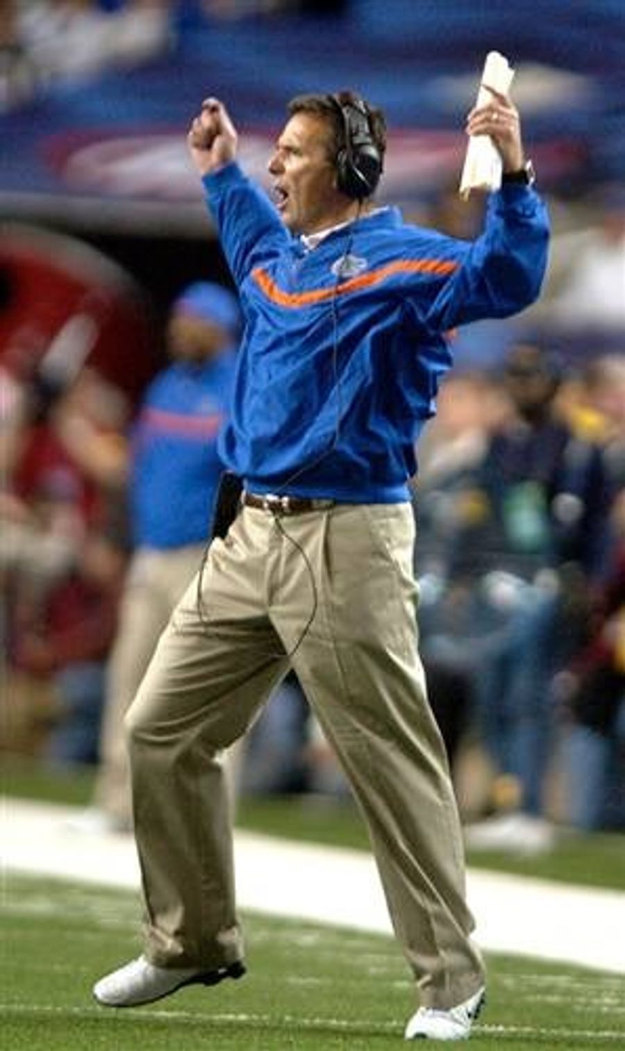 Urban Meyer Resigns as Florida Coach, Presumably For More Than One Half