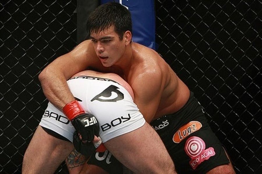 UFC 104: Zombies, Blind Men And The False Triumph Of The Piss-Drinker