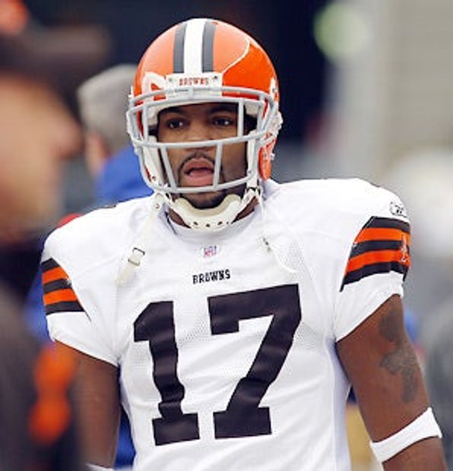 Wide Receiver Drama Over: Braylon Edwards Traded, Michael Crabtree Signs