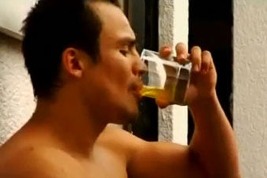 Wait ... Is That Boxer Drinking His Own Urine?