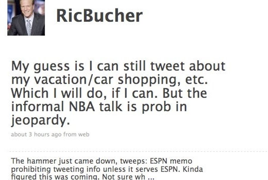 Hardline Twitter Memo Makes ESPN Employees Hilariously Paranoid