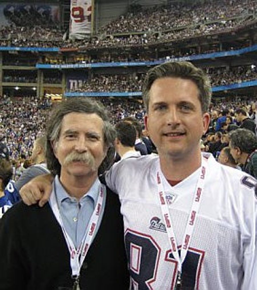 Simmons Bids Farewell To <em>ESPN The Magazine</em>