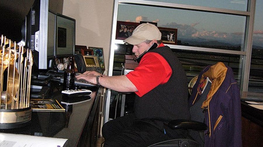 HBO Finally Outs Lenny Dykstra As Bumbling, Sad, Delusional Trainwreck