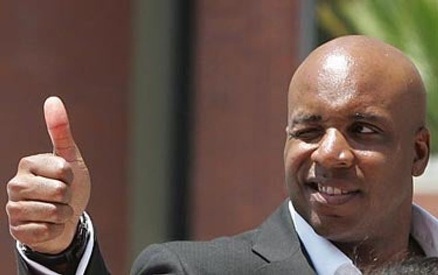 Bonds' Testicles May Not Have To Testify After All