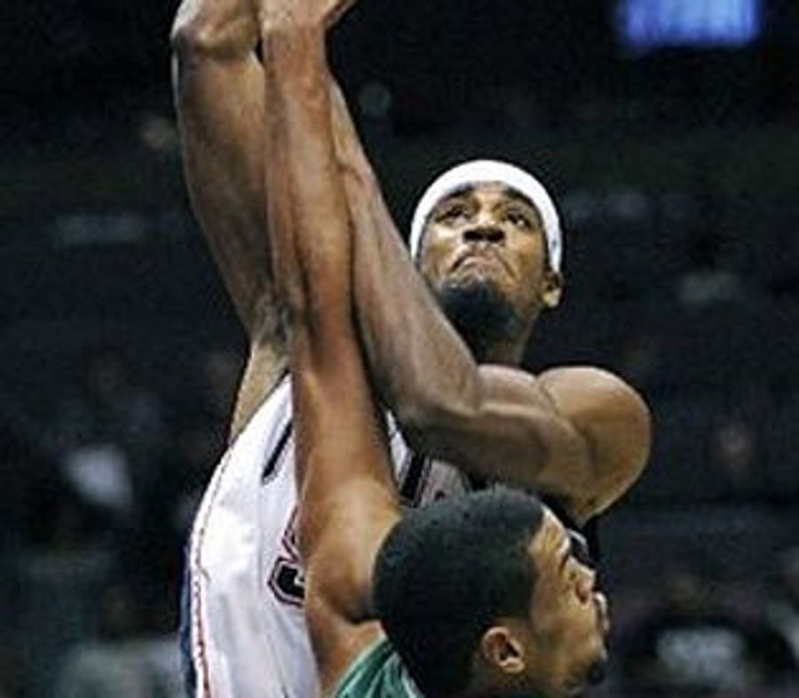 Sean Williams Knows How To Make An Entrance (And Exit)