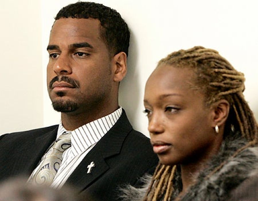 Jayson Williams Knows How To Treat A Lady Right