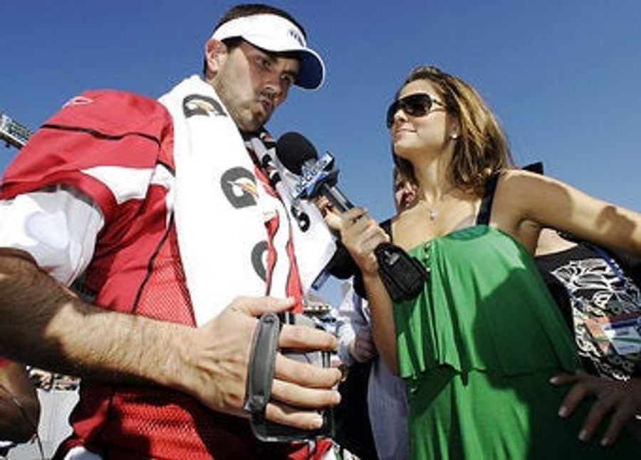 Matt Leinart Is Open To Pain And Has Been Crossed By The Rain