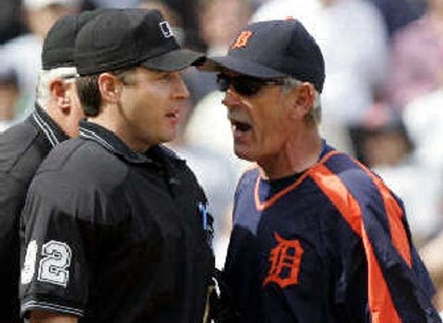 Jim Leyland Has a Lovely Singing Voice