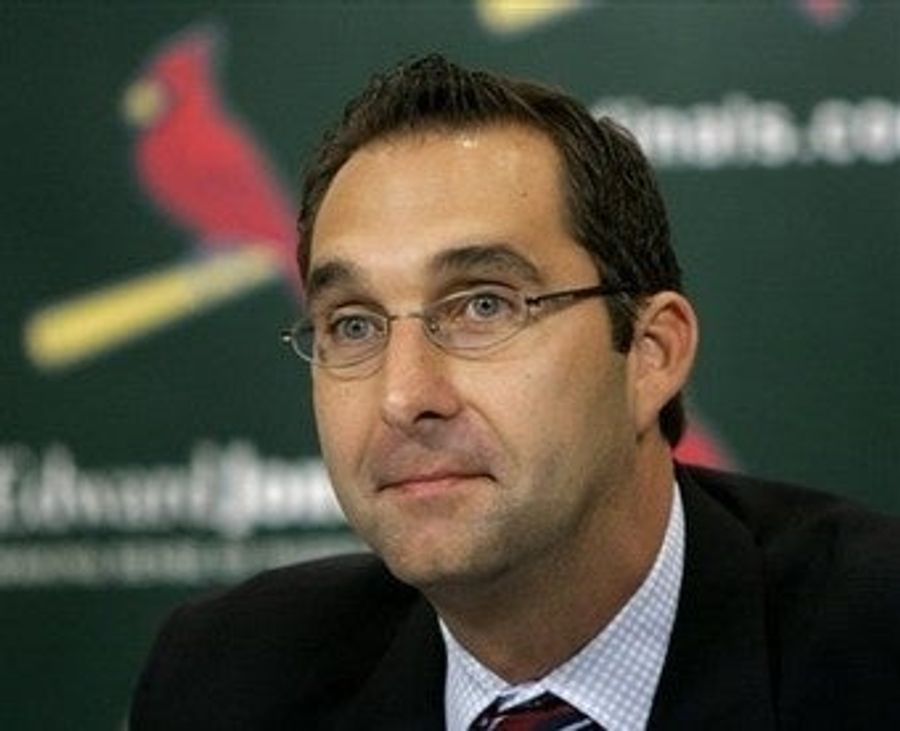 St. Louis GM Mixes It Up With Angry Cardinals Fans