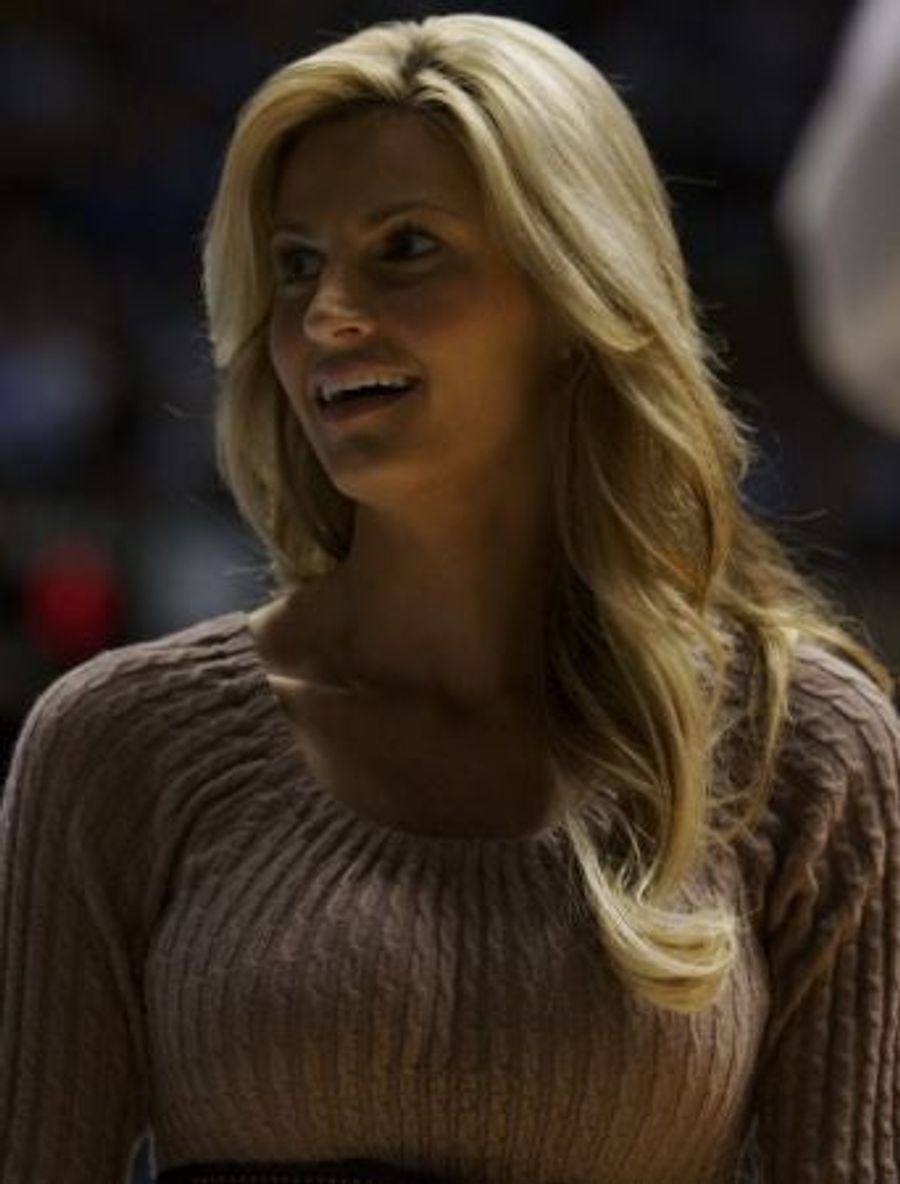 Erin Andrews Night Out Rumor Gives UNC Player "Street Value"