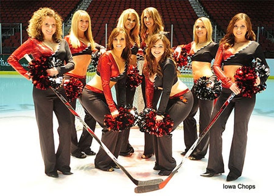 Morning Blogdome: This Is What Hockey Looks Like In Iowa