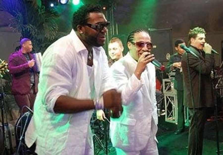 Afternoon Blogdome: La-Di-Da-Di, Ortiz Likes To Party