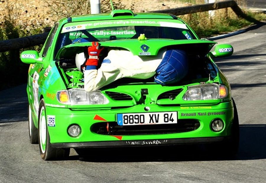 French Auto Mechanics Are Quite Dedicated