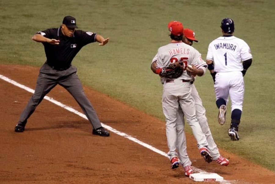 World Series Diaryland: Everybody Wants to Reach Out And Touch Cole Hamels