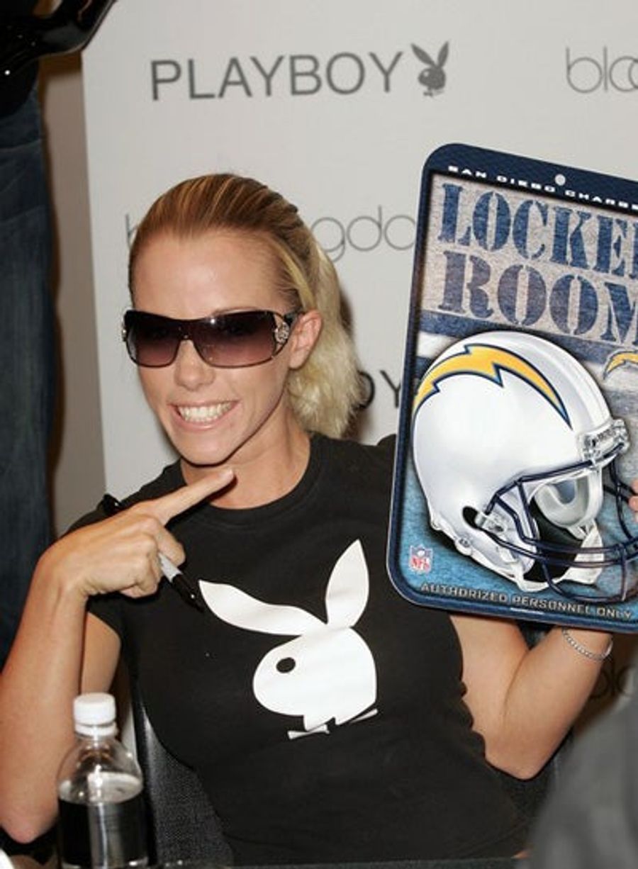 Did Kendra Wilkinson Dump Hank Baskett?