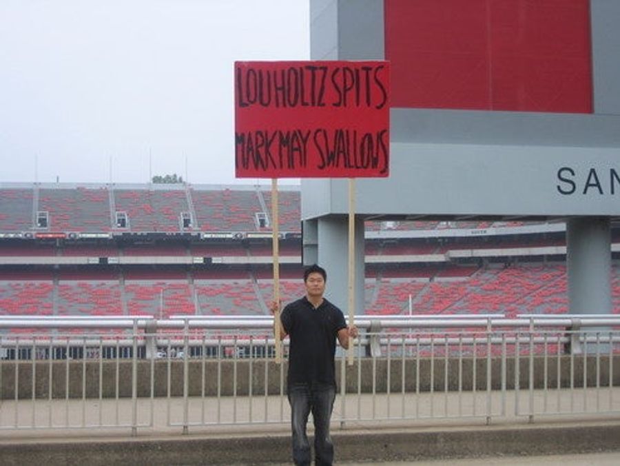 College Football Roundup Week 5: The Saga of Destroyed College Gameday Signs