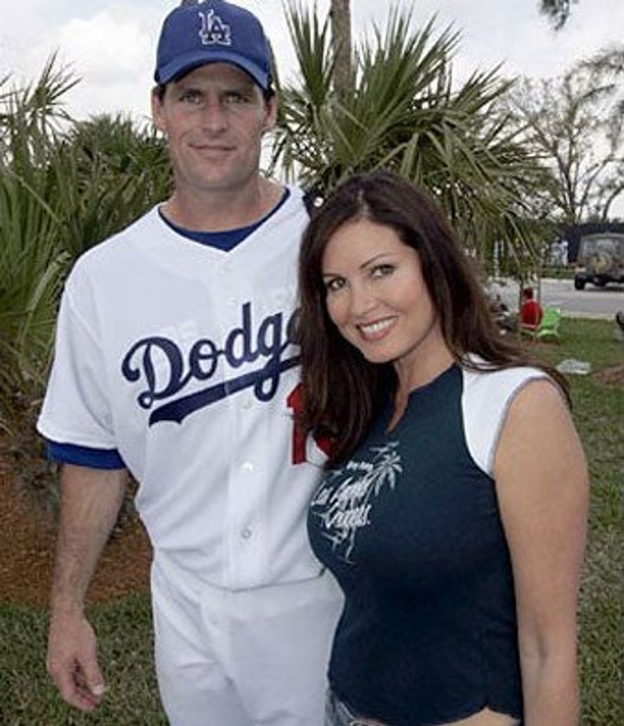 Afternoon Blogdome: Lisa Guerrero Will Take All Your Jobs