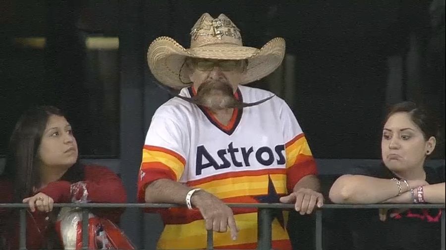 This Astros Fan Is Cooler Than You Will Ever Be