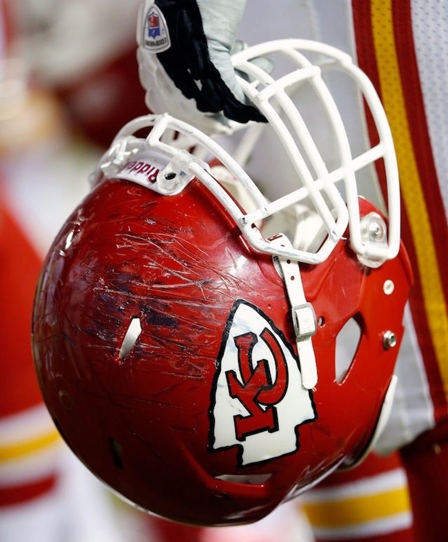 Riddell, The NFL&#39;s Official Helmet, Found Liable In HS Concussion Suit
