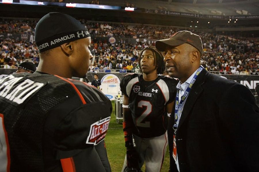 Source Tells ESPN That Cris Carter's Son Will Sign With The Vikings