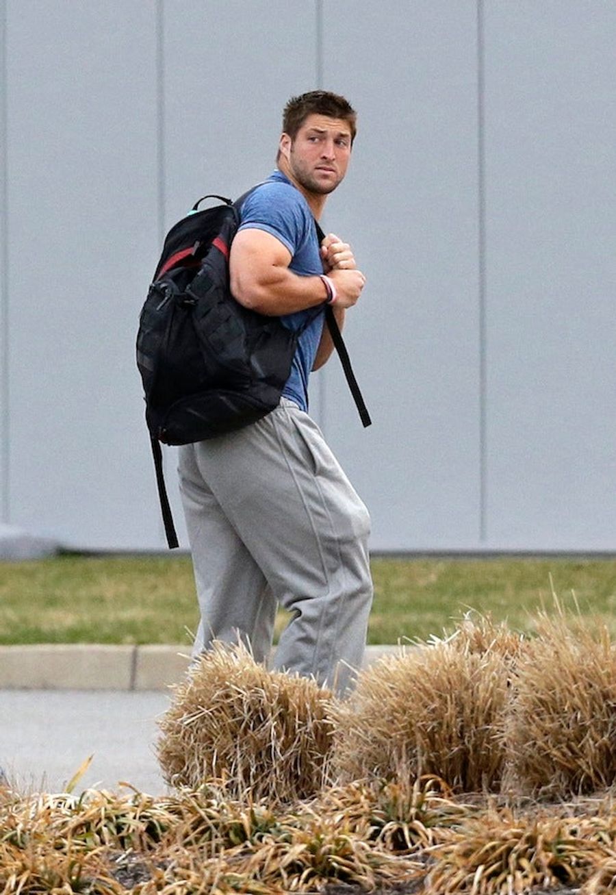 Jets Release Tim Tebow