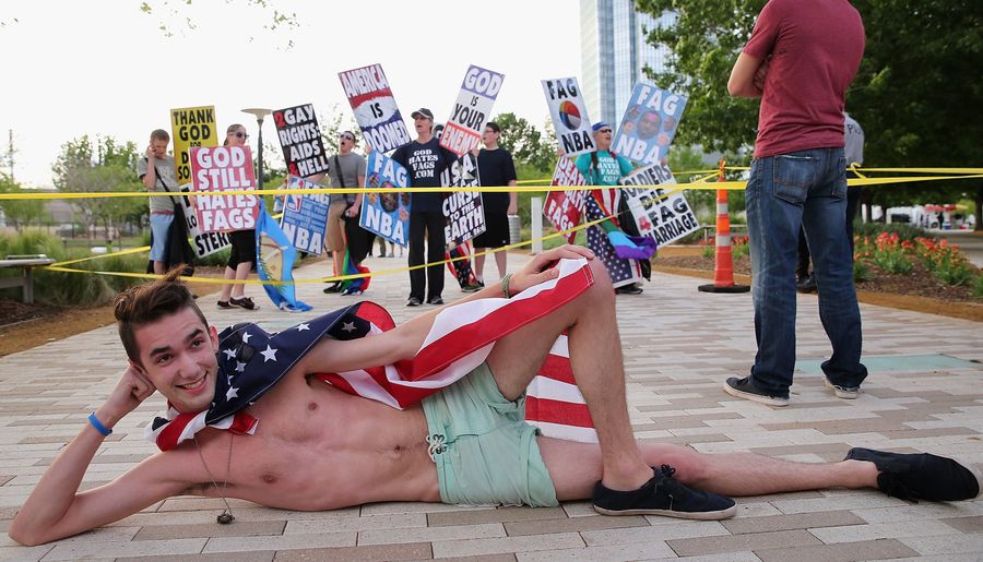 Westboro Baptist Got A Warm Welcome When It Protested The OKC Game