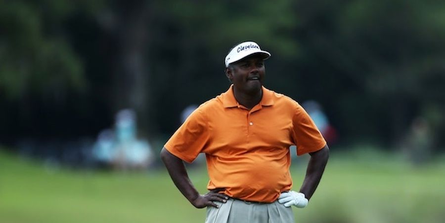 Now Vijay Singh Is Suing The PGA Tour Because Of Deer Antler Spray