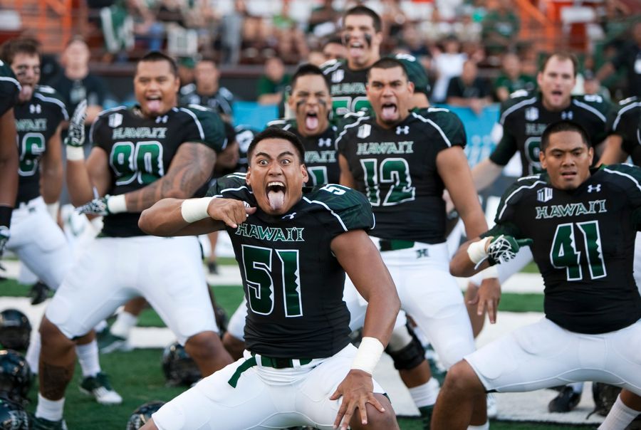 Hawaii Puts The Rainbow Back In Warriors