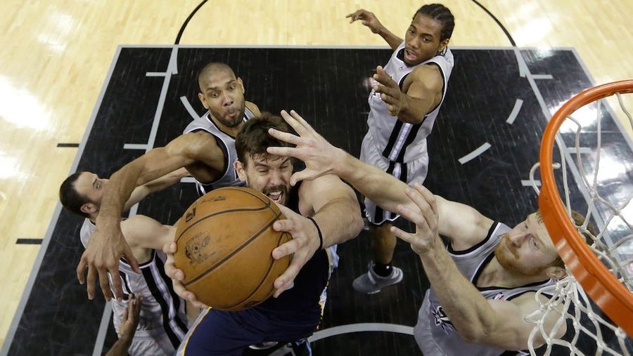 Grizzlies Couldn't Stop Or Score On The Spurs, So They Got Blown Out