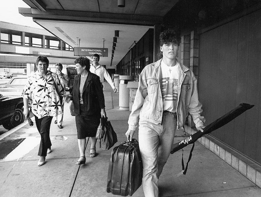 Check Out Jaromir Jagr At 18, When He First Got To Pittsburgh