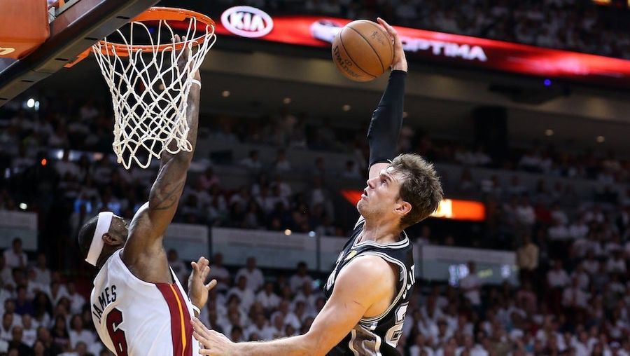There's No Limit To The Ways In Which LeBron Can Hurt His Opponents
