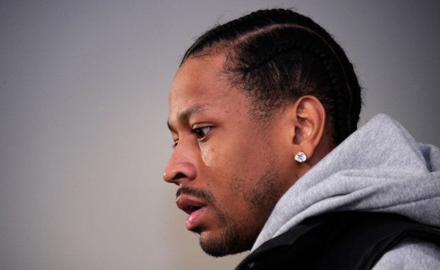 Allen Iverson Spotted With His Children, Says He's Not Treated Fairly