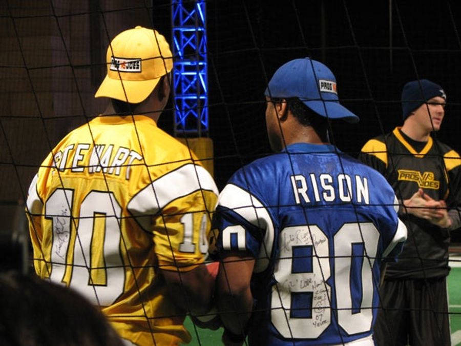 Deadspin Field Trip: Our Battle With Slash And Bad Moon