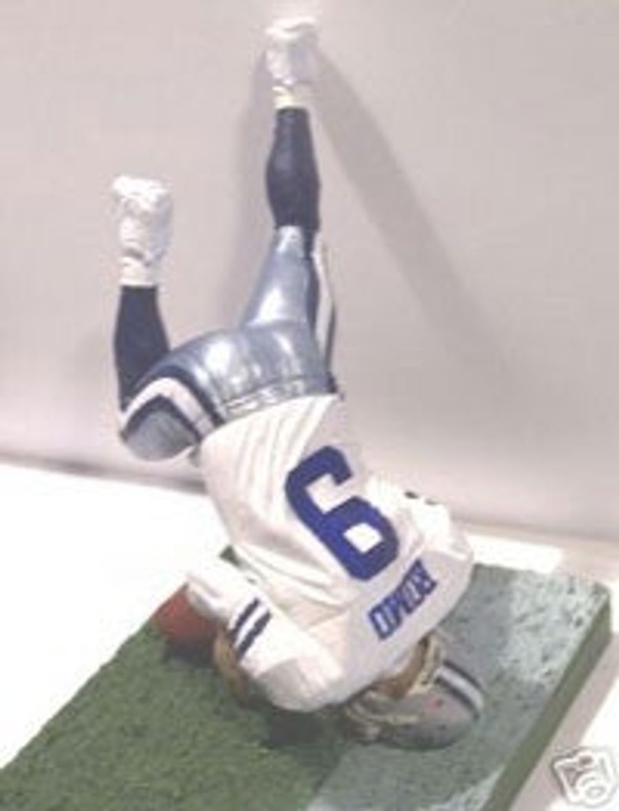 Tony Romo Gets Back On The Horse