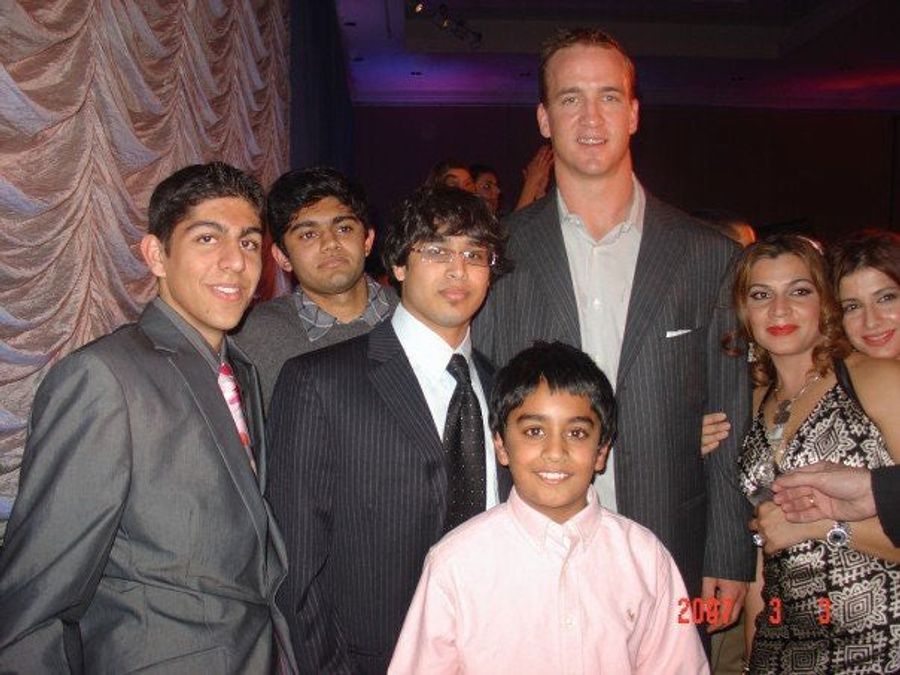 Peyton Manning's Sweet 16 Party Cameo