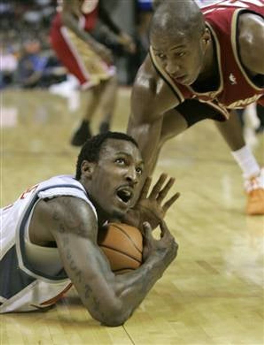 NBA Roundup: Cat Scratch Fever