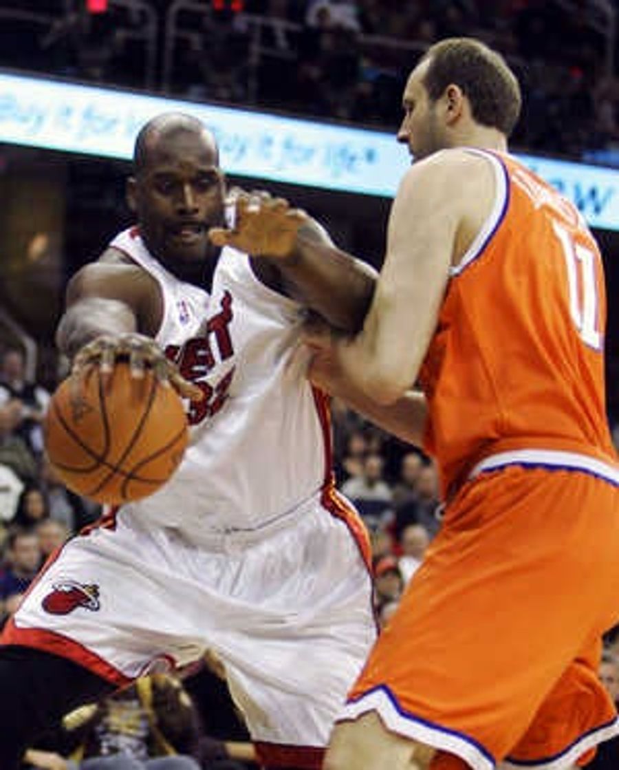 NBA Roundup: Feel The Heat