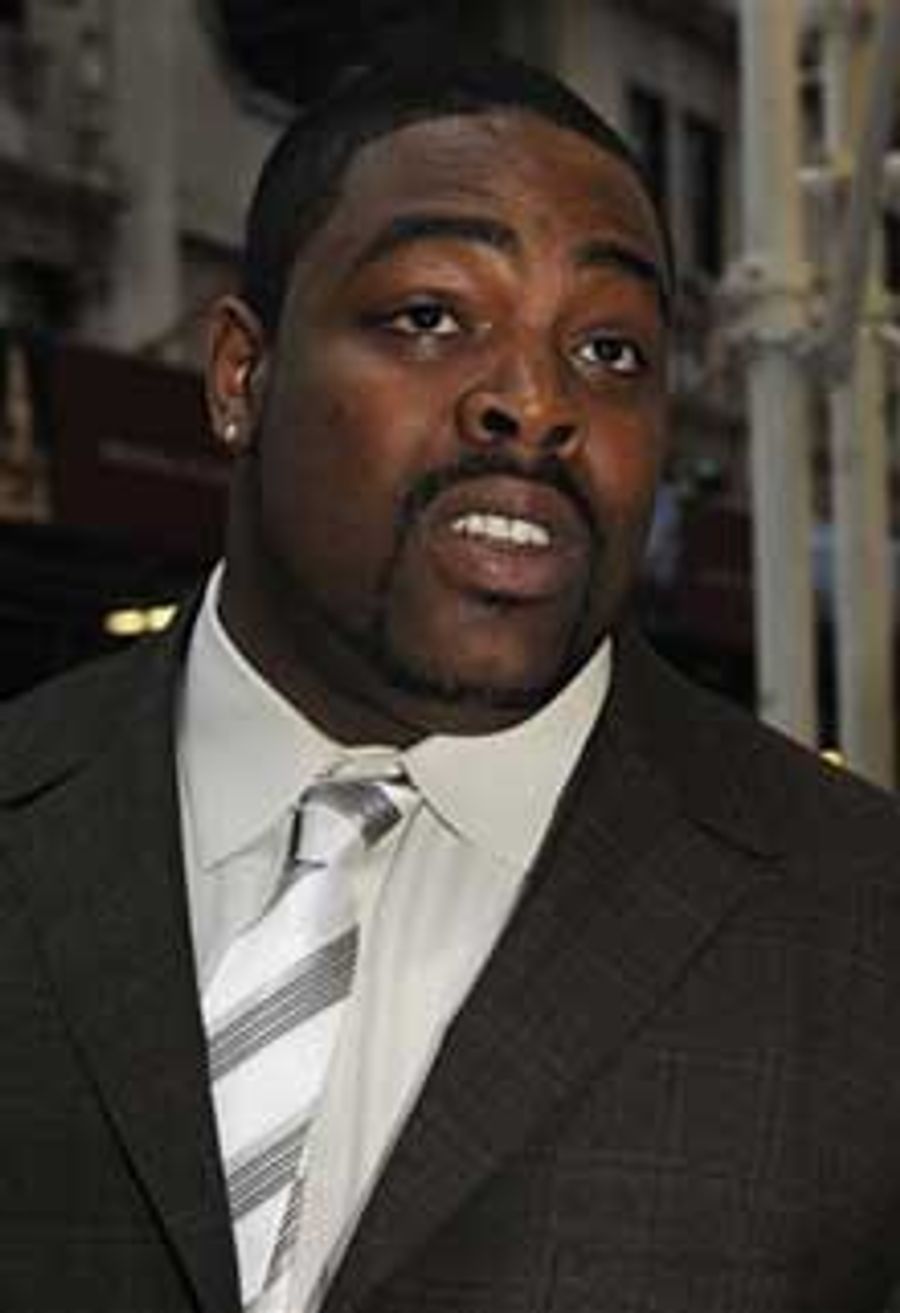Tank Johnson Would Like To Be The Face Of The NFL