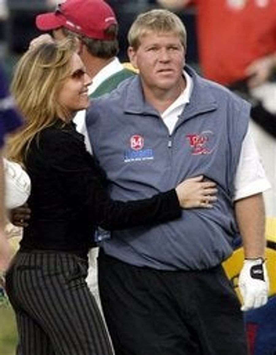 About John Daly's Stabby Wife...