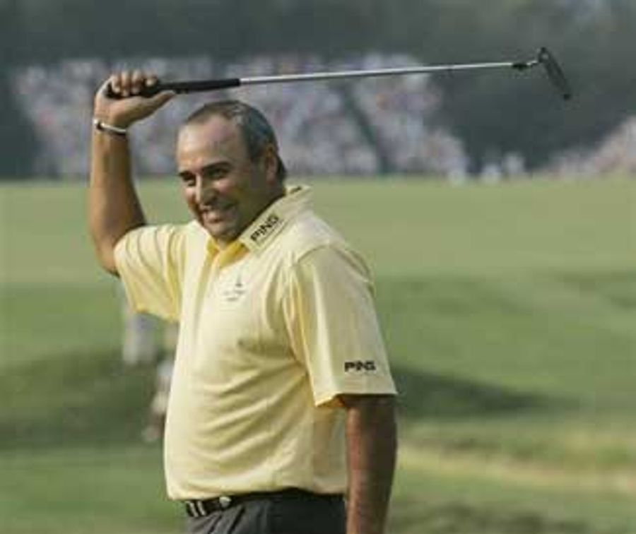 It's Good To Have A Golf Champion Actually Look Like A Golfer