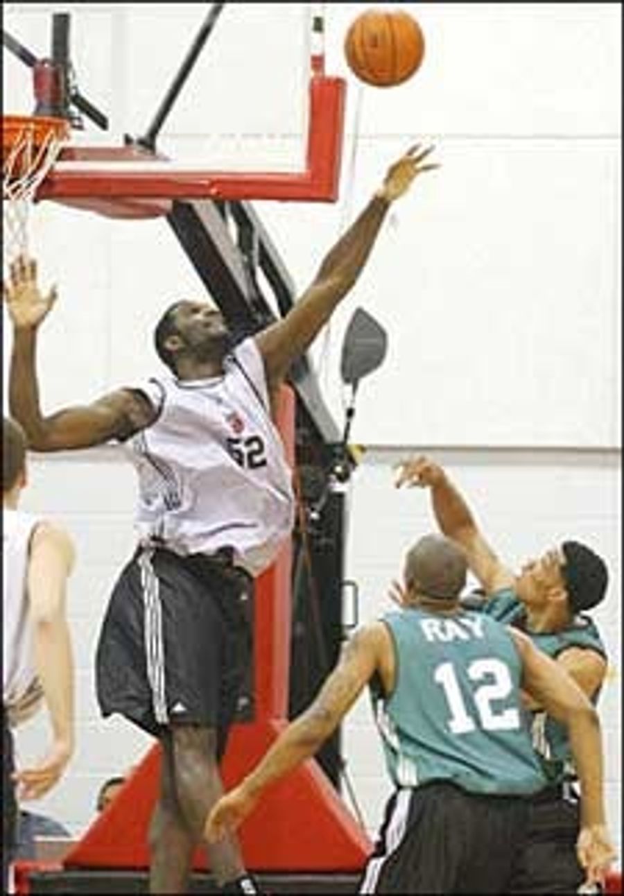 Greg Oden Can Only Improve On His Foul Trouble From Here