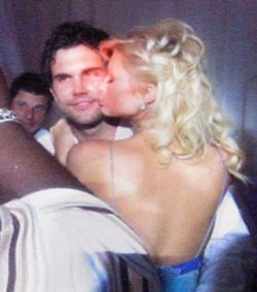 Leinart's Life Turning Into Slightly More Boring Episode Of "Maury"