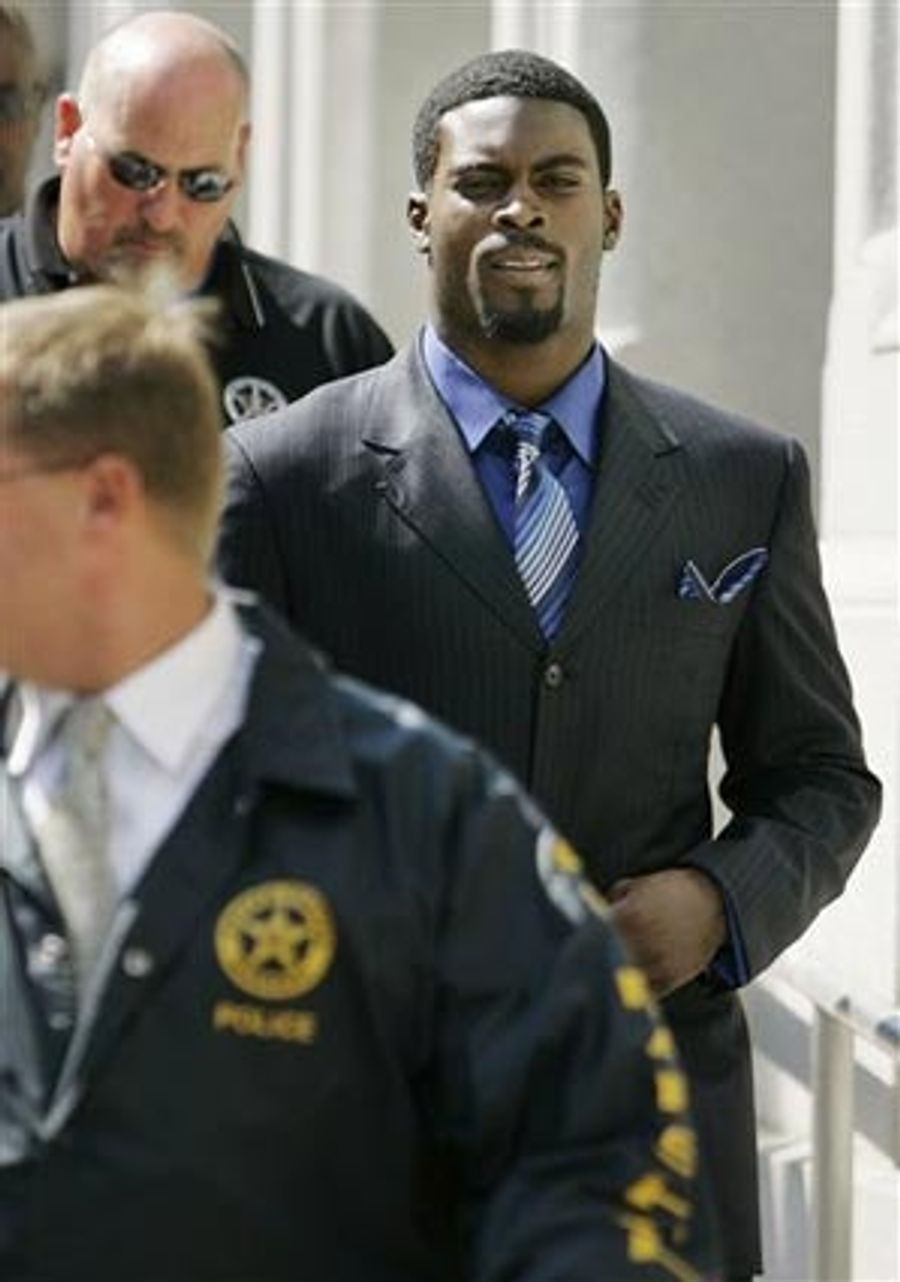If Vick Can't Trust His Dogfighting Buddies, Who Can He Trust?