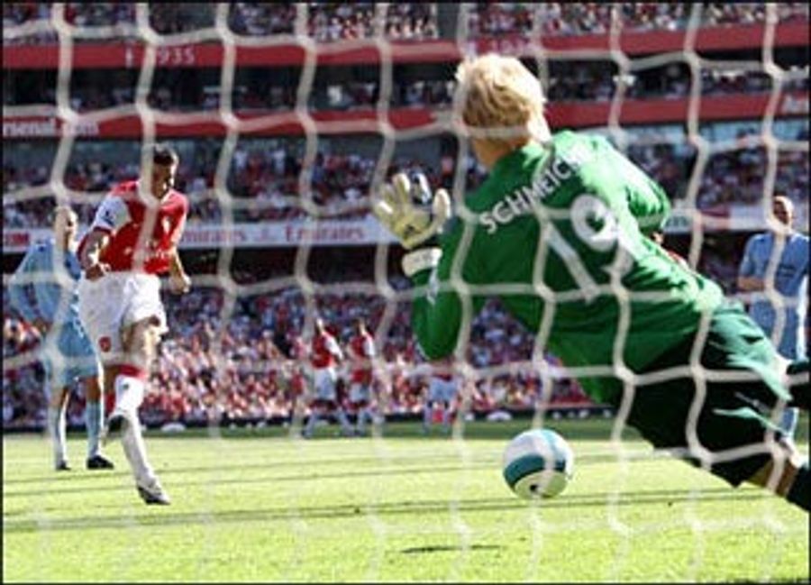 Sclemeel! Schmeichel! Hasenfeffer Incorporated!